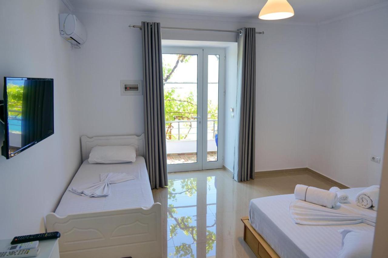 Villa Xhefri Sarande Exterior photo